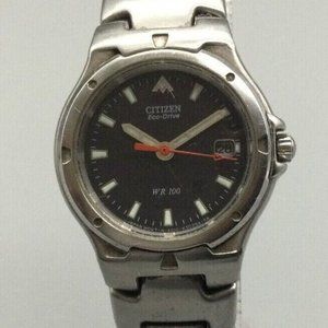 Citizen Eco-Drive Watch Women Silver Tone Round Case Dial Date